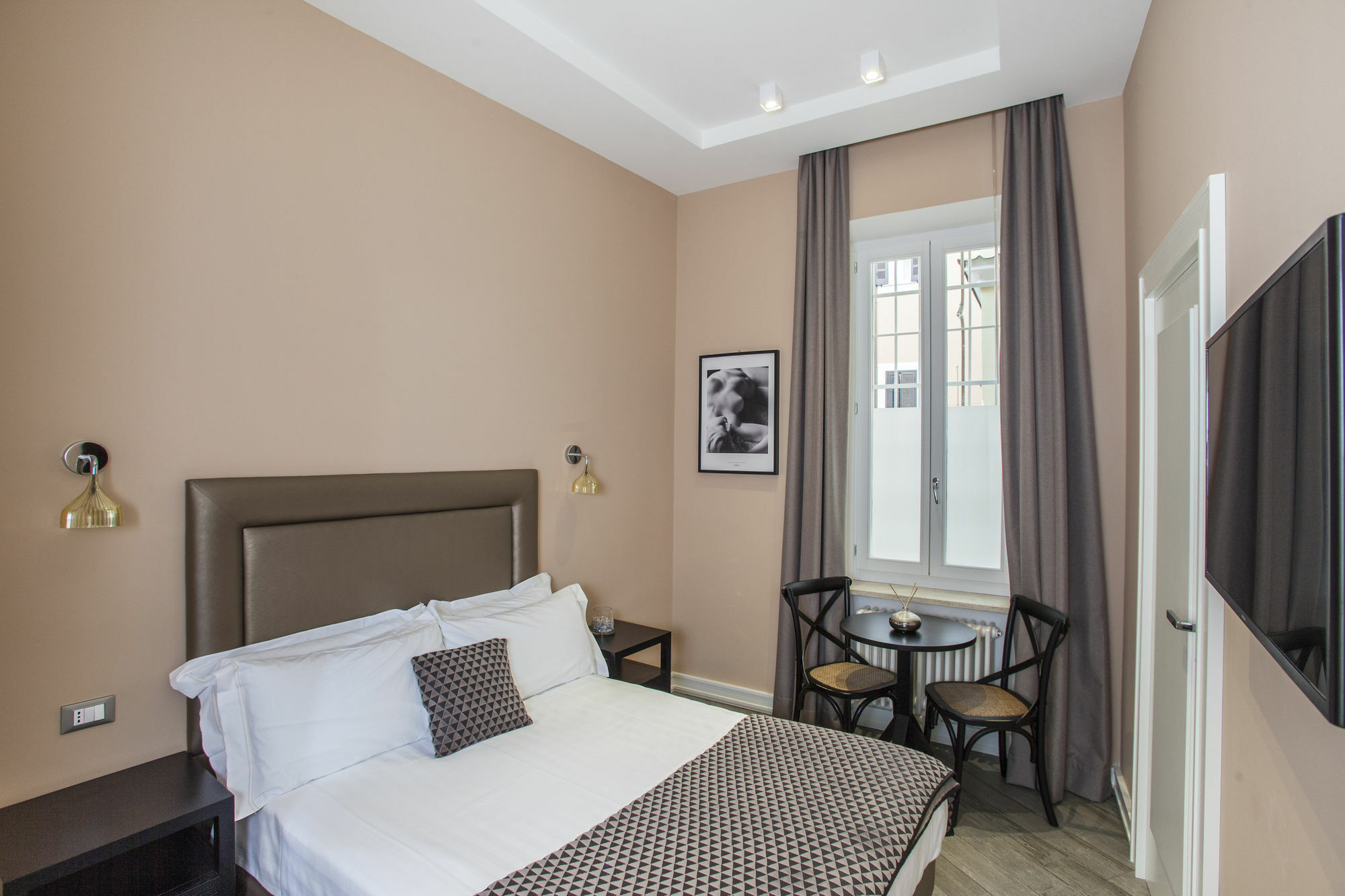 มาย เทรวี ชาร์มิง แอนด์ ลักชัวรี รูม Hotel โรม ภายนอก รูปภาพ